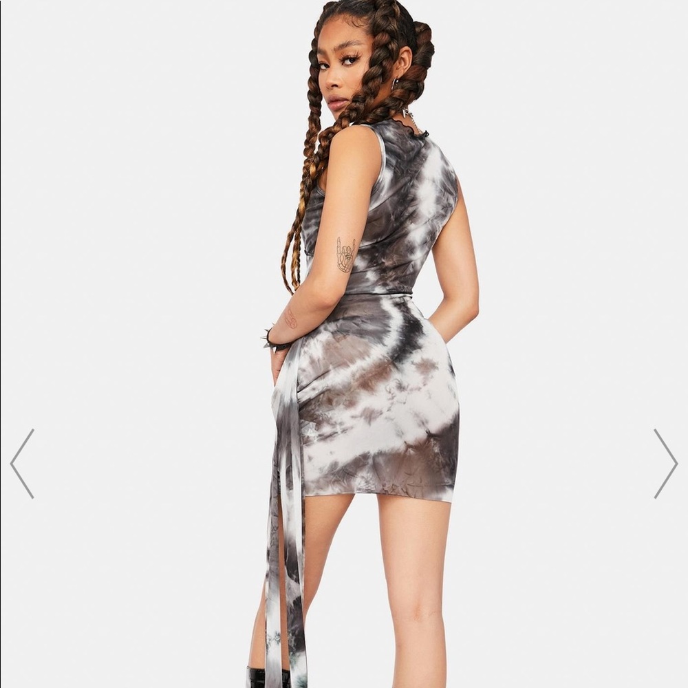 COPY - BRAND NEW DollsKill Dress - Picture 4 of 4